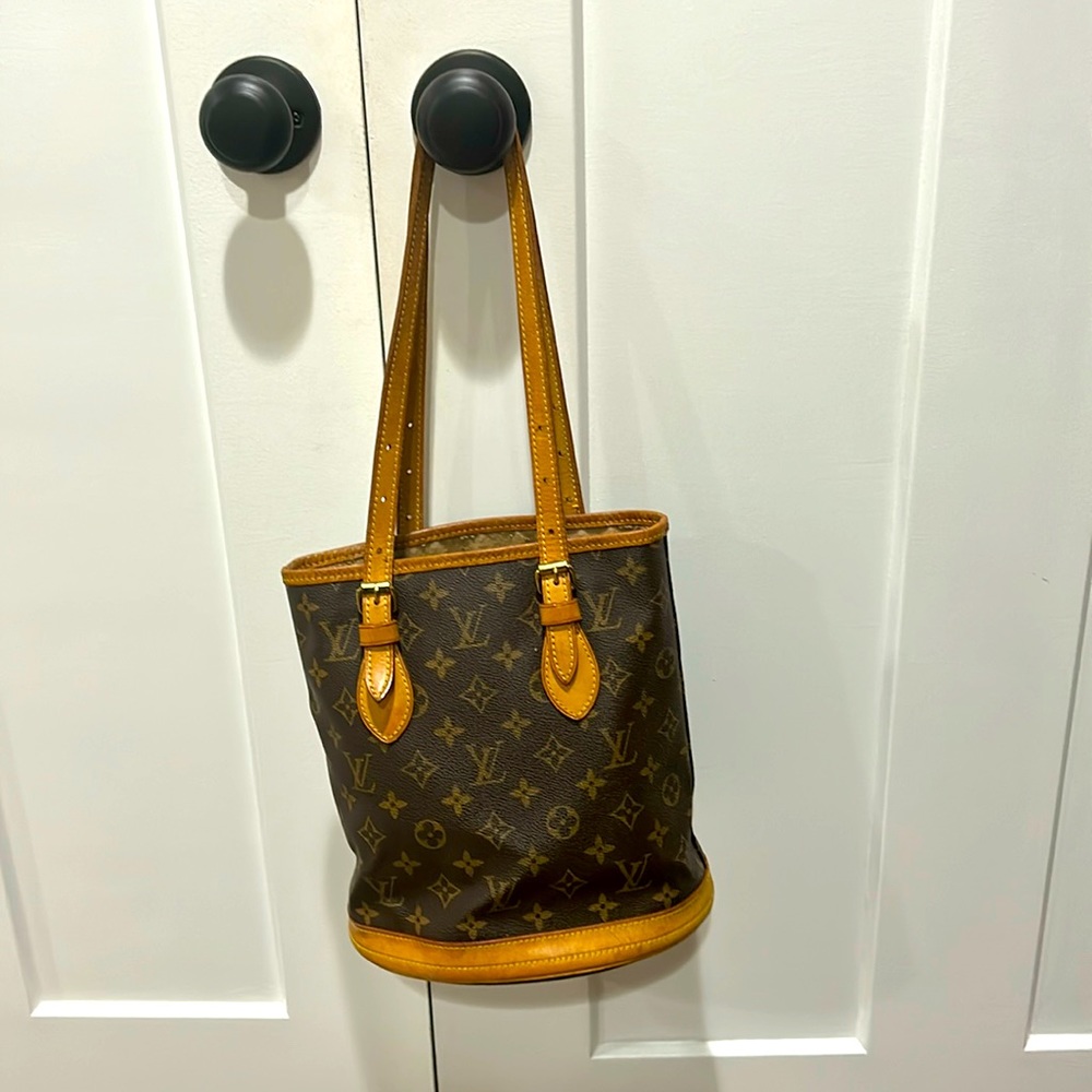 Louis Vuitton Bucket Bag
